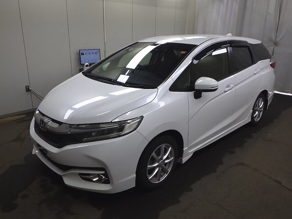 Honda Shuttle  с аукциона в Японии