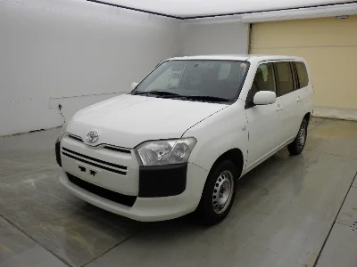 TOYOTA SUCCEED