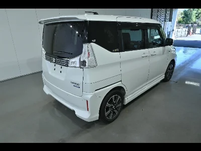 Suzuki SOLIO BANDIT