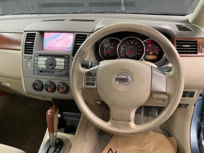 Nissan Tiida Latio
