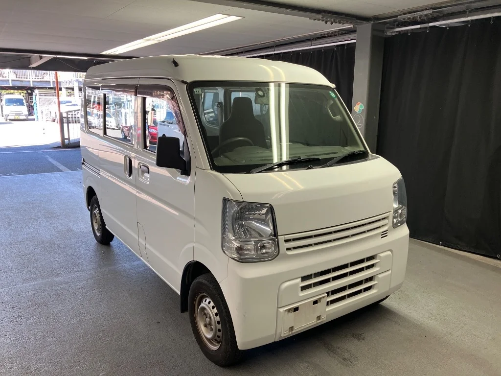 Mitsubishi Minicab 2018
