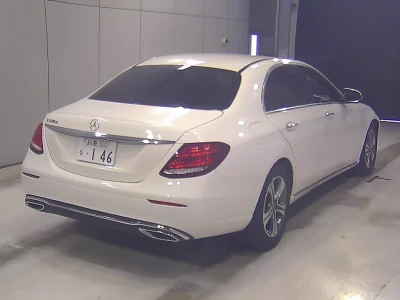 MERCEDES BENZ E CLASS
