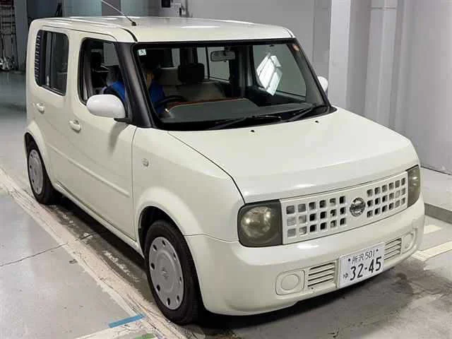 Nissan Cube 2004