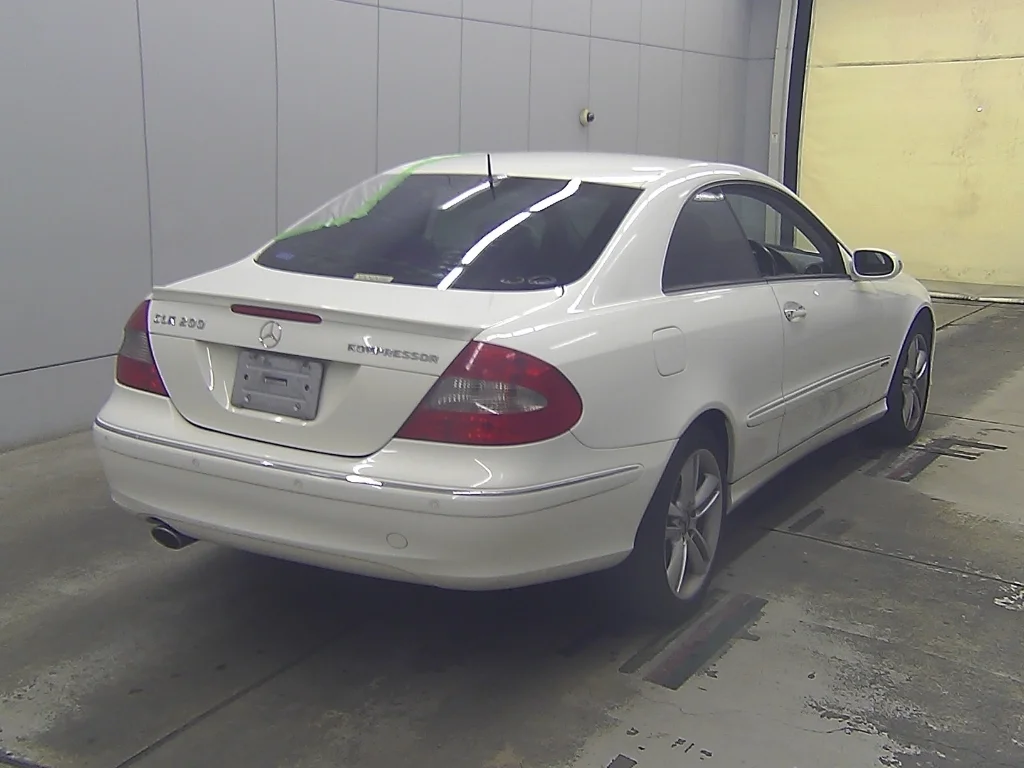 Mercedes-Benz CLK  с аукциона в Японии