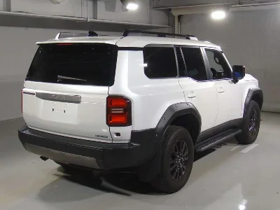 TOYOTA LAND CRUISER 250