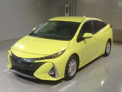 Toyota Prius PHV