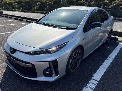 TOYOTA PRIUS PHV