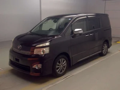 Статистика аукционов Toyota Voxy