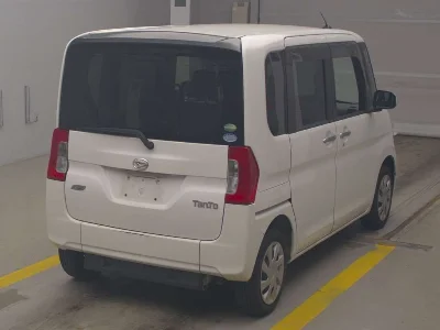DAIHATSU TANTO 2