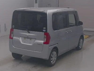 DAIHATSU TANTO 2