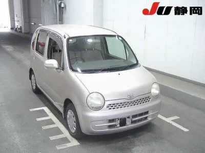 Daihatsu Move Latte