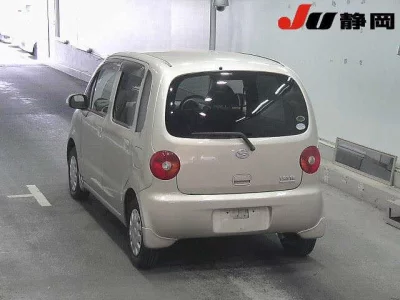 Daihatsu Move Latte