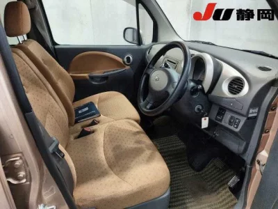 Daihatsu Move Latte