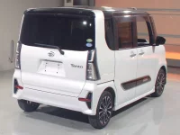 Цена авто Daihatsu Tanto с аукционов Японии, номер кузова LA650S, пробег 31 000, оценка 2