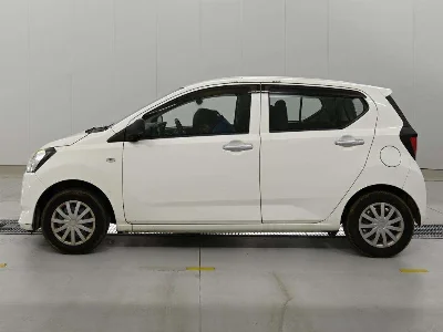 DAIHATSU MIRA E S 4