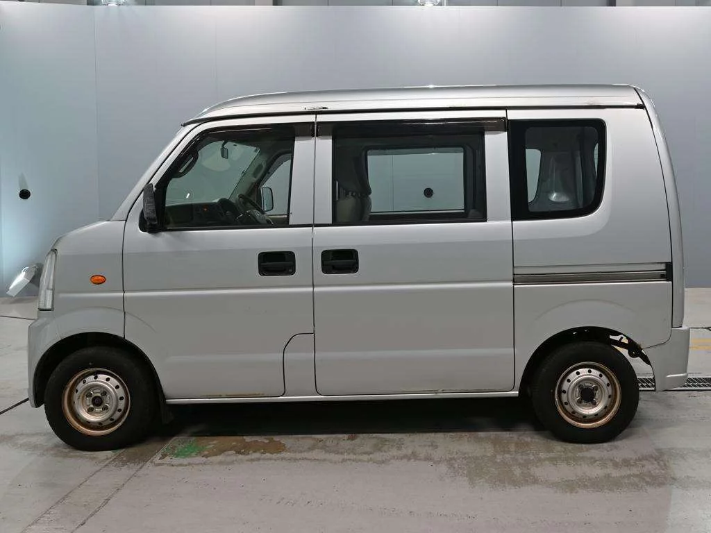 Mitsubishi Minicab  с аукциона в Японии