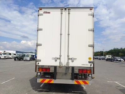 NISSAN DIESEL (UD) QUON