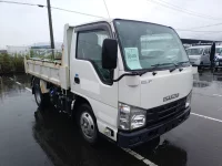 Цена авто Isuzu Elf с аукционов Японии, номер кузова NKR88AD, пробег 62 000, оценка 