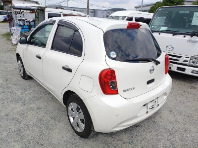 Nissan March