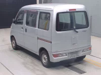 Цена авто Daihatsu Hijet Cargo с аукционов Японии, номер кузова S331V, пробег 187 000, оценка 2