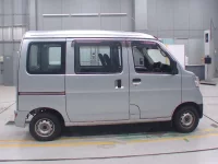 Цена авто Daihatsu Hijet Cargo с аукционов Японии, номер кузова S331V, пробег 187 000, оценка 2