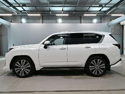 Lexus LX570