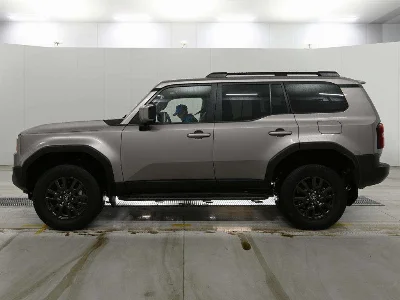 TOYOTA LAND CRUISER 250