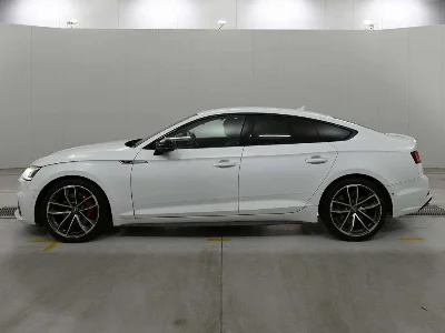 AUDI S5 SPORTBACK