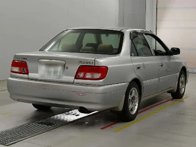 TOYOTA CARINA
