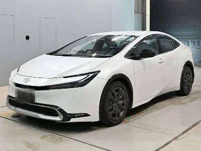 Toyota Prius PHV