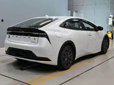 Toyota Prius PHV