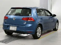 Цена авто Volkswagen Golf с аукционов Японии, номер кузова AUCJZ, пробег 66 000, оценка 4