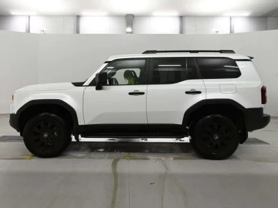 TOYOTA LAND CRUISER 250