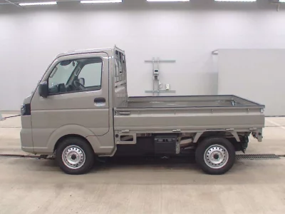 NISSAN CLIPPER TRUCK