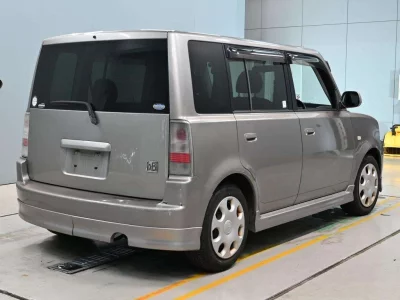 Toyota bB