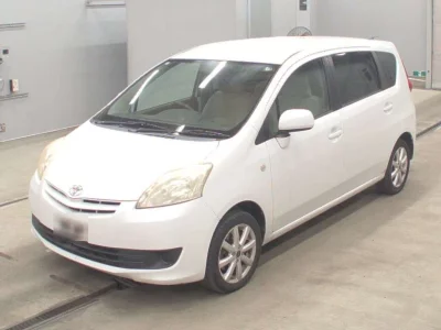 Toyota Passo Sette