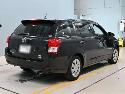 TOYOTA COROLLA FIELDER 2