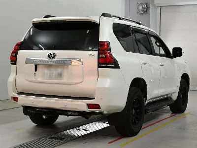 TOYOTA LAND CRUISER PRADO 2
