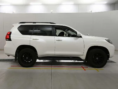 TOYOTA LAND CRUISER PRADO 3