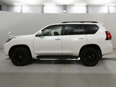 TOYOTA LAND CRUISER PRADO 4