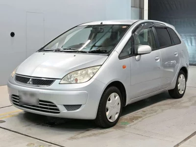 Mitsubishi Colt Plus
