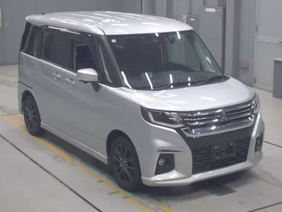 Mitsubishi Delica D:2
