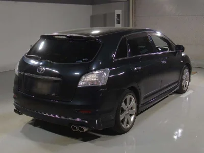 Toyota Mark X Zio
