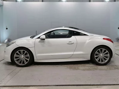 Peugeot RCZ