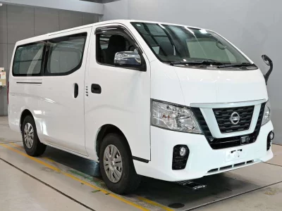 NISSAN NV350 CARAVAN 4