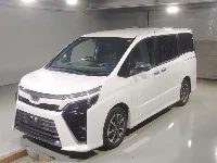 Цена авто Toyota Voxy с аукционов Японии, номер кузова ZRR80W, пробег 60 000, оценка 2
