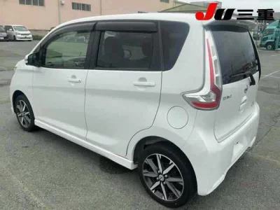 NISSAN DAYZ 2