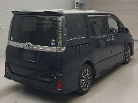 Цена авто Toyota Voxy с аукционов Японии, номер кузова ZRR80W, пробег 158 000, оценка 2