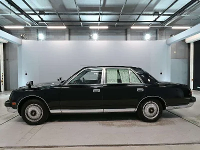 TOYOTA CENTURY