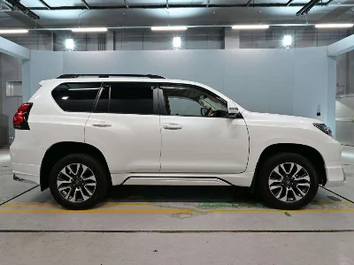 TOYOTA LAND CRUISER PRADO 2